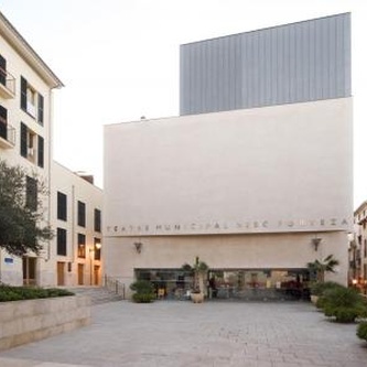 Miquel Maura Square (in front of Xesc Forteza Theater)